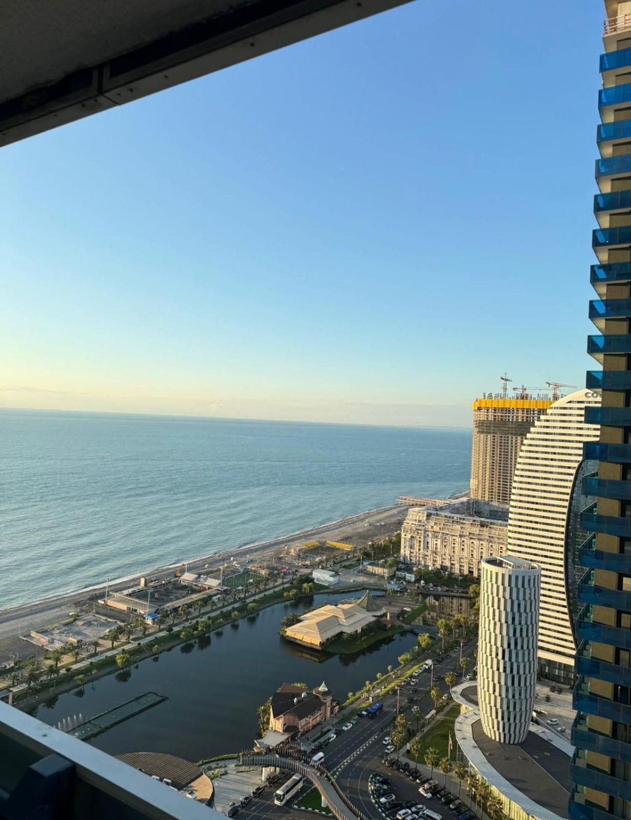 Downtown Centre In Batumi Aparthotel Orbi City In 바투미 외부 사진