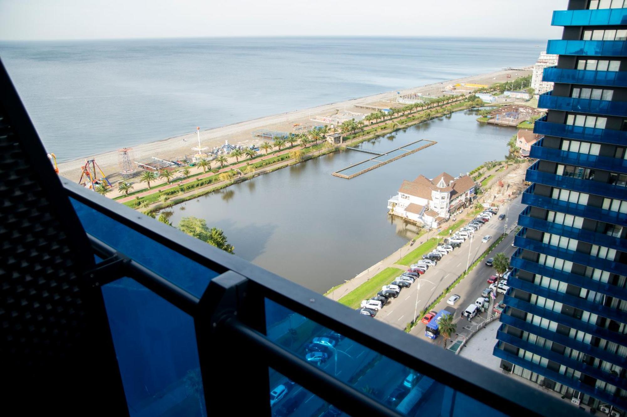 Downtown Centre In Batumi Aparthotel Orbi City In 바투미 외부 사진